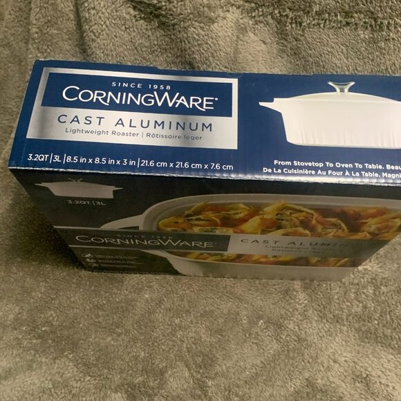 Corningware 3.2Qt Aluminum Roaster W/ Lid Lightweight White Medium New - Picture 2 of 4
